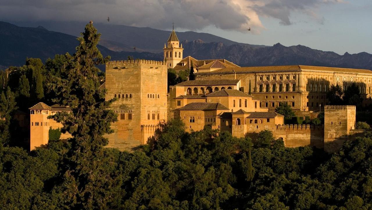 Albaicin Gloria Dreams. A Los Pies De La Alhambra Гранада Экстерьер фото